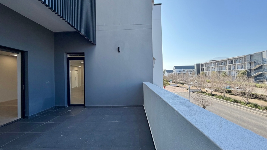 To Let Commercial Property for Rent in Paardevlei Western Cape